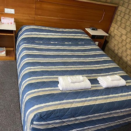Pavlos Motel Ingle Farm Dış mekan fotoğraf