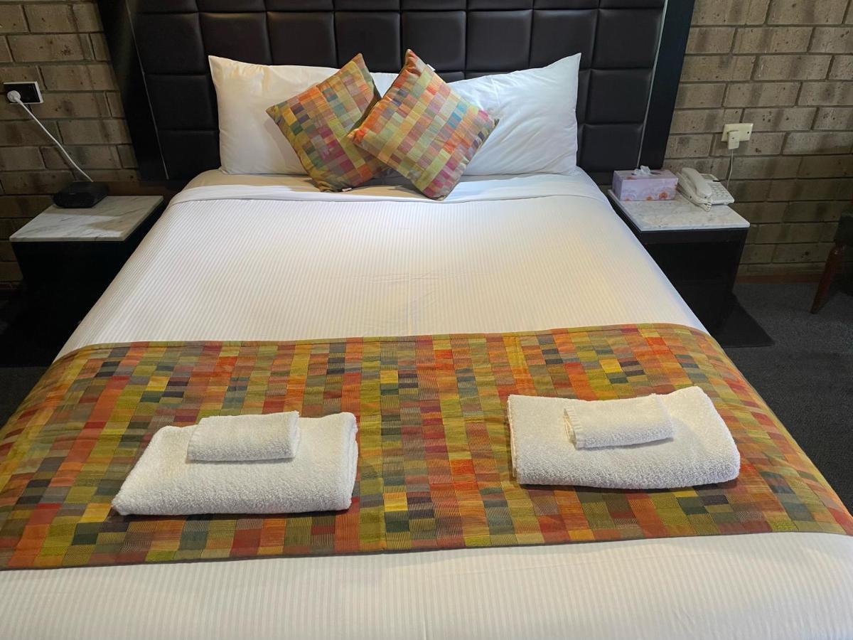 Pavlos Motel Ingle Farm Dış mekan fotoğraf
